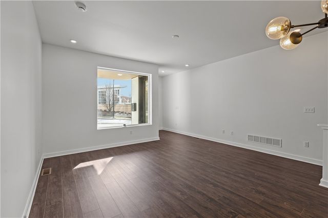 2119 Rose St, Hill District, PA 15219