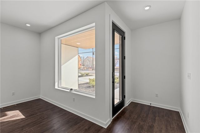 2119 Rose St, Hill District, PA 15219