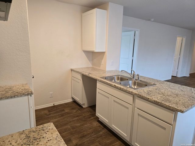 842 Cozumel Emerald, San Antonio, TX 78253