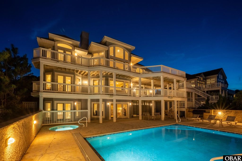Image 3 of property listing at 275 Whites Point, Corolla, NC 27927