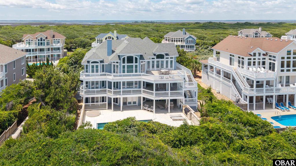 Image 4 of property listing at 275 Whites Point, Corolla, NC 27927