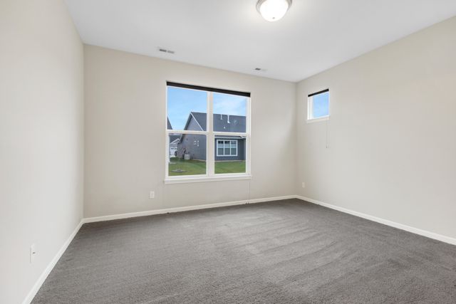 2901 Hillard Street, Valparaiso, IN 46383