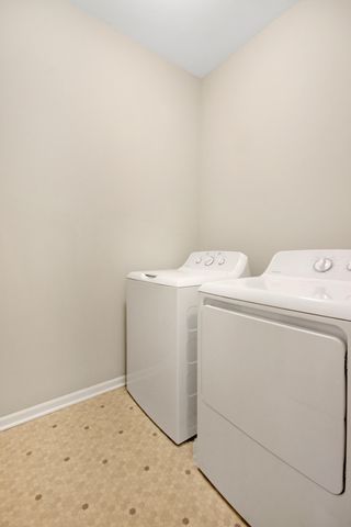 2901 Hillard Street, Valparaiso, IN 46383