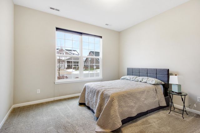 2901 Hillard Street, Valparaiso, IN 46383