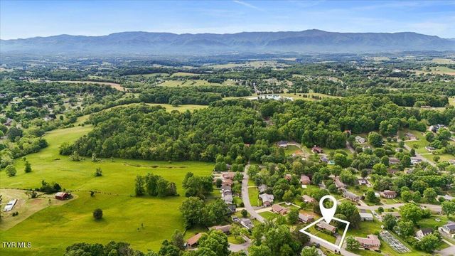 1406 Kevin Lane, Greeneville, TN 37745