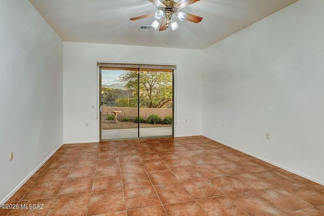 1367 S Madera Reserve Drive, Green Valley, AZ 85614