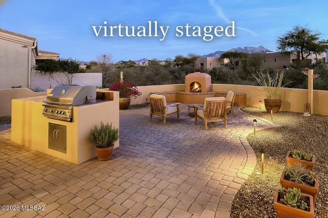 1367 S Madera Reserve Drive, Green Valley, AZ 85614