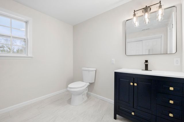 102 W Schmitt Road, Rossville, GA 30741