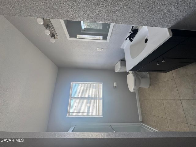 44151 Hardwood Avenue, Lancaster, CA 93534