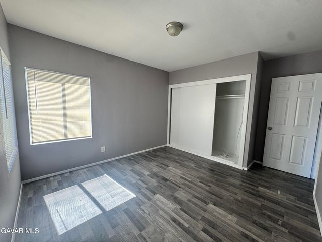 44151 Hardwood Avenue, Lancaster, CA 93534