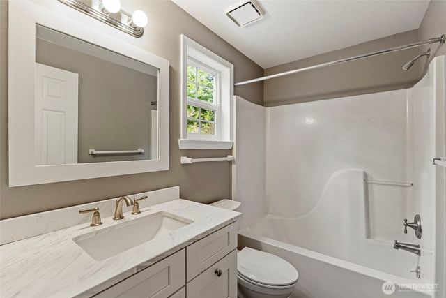 4840 Grand Fir Lane NW, Olympia, WA 98502