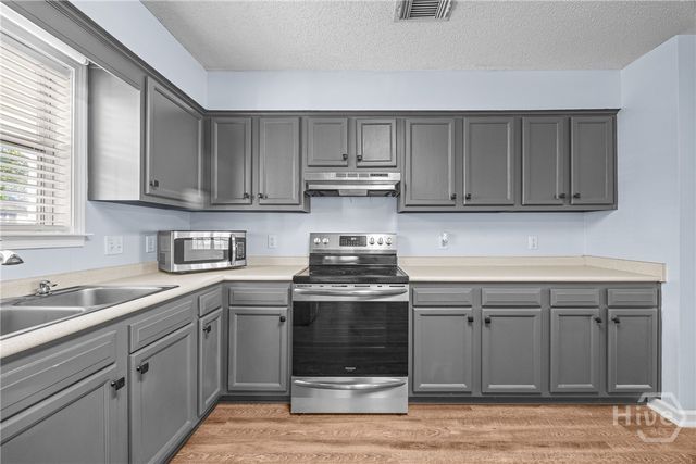 108 Crossing Circle, Rincon, GA 31326