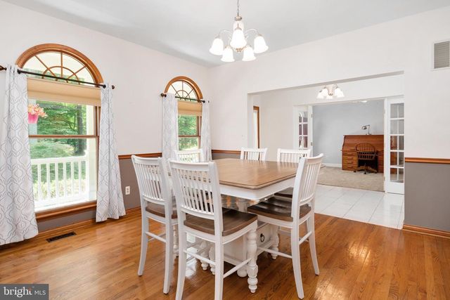 6456 MEADOWLARK DR, Dunkirk, MD 20754
