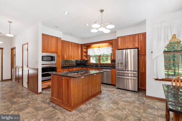 6456 MEADOWLARK DR, Dunkirk, MD 20754