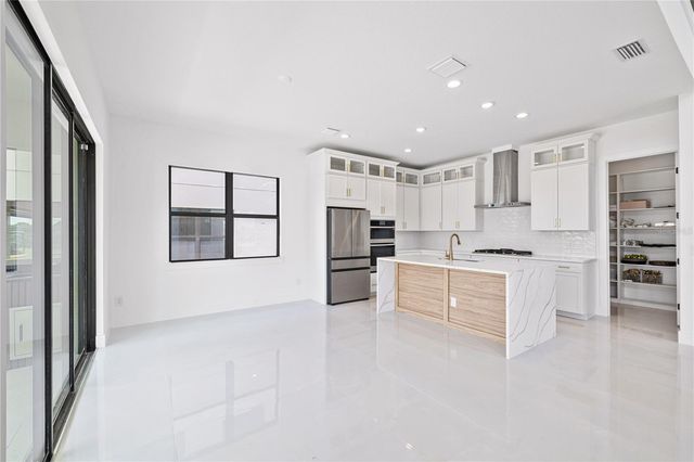 16229 RAVENNA COURT, Bella Collina, FL 34756