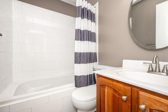 238 Twinbrook Drive, Hamilton, OH 45013