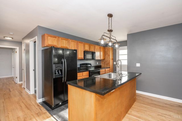 238 Twinbrook Drive, Hamilton, OH 45013