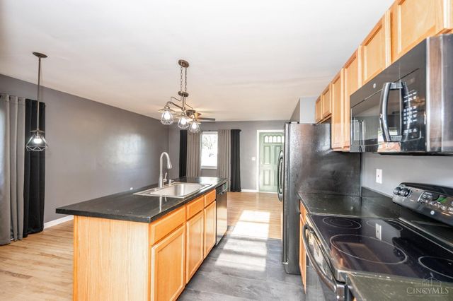 238 Twinbrook Drive, Hamilton, OH 45013