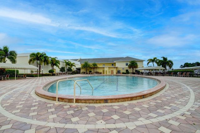 339 Northampton Q, West Palm Beach, FL 33417