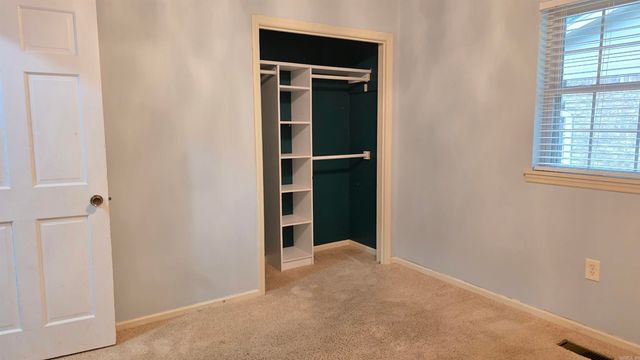 1512 War Eagle Dr, North Little Rock, AR 72116