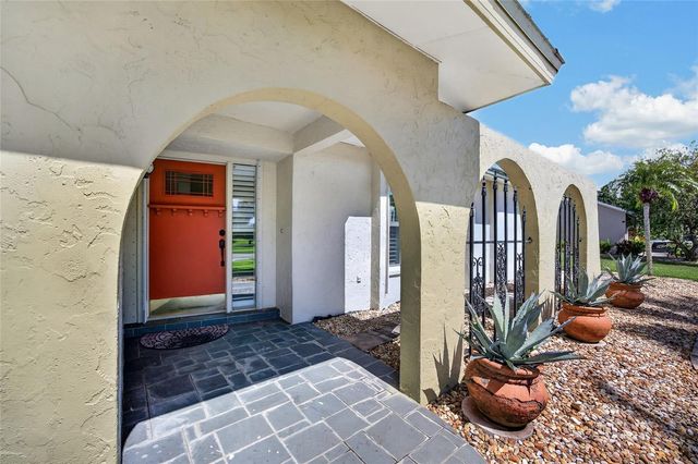 2400 NUREMBERG BOULEVARD, Punta Gorda, FL 33983