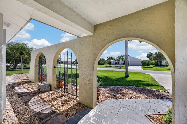 2400 NUREMBERG BOULEVARD, Punta Gorda, FL 33983