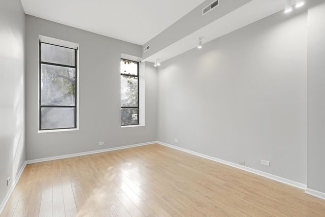 1726 N Sedgwick Street 1F, Chicago, IL 60614