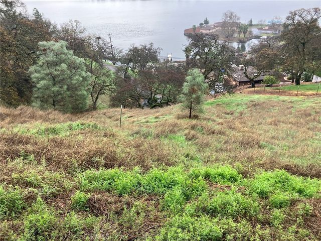 12039 Lakeview, Clearlake Oaks, CA 95423