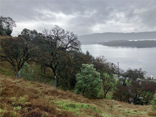 12039 Lakeview, Clearlake Oaks, CA 95423