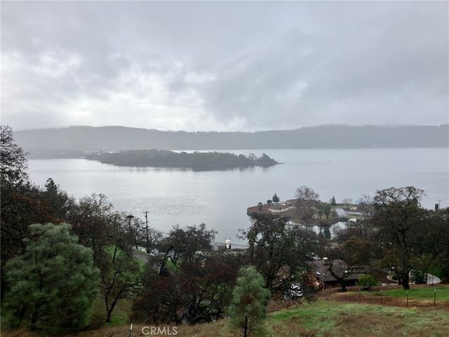 12039 Lakeview, Clearlake Oaks, CA 95423