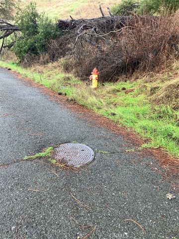 12039 Lakeview, Clearlake Oaks, CA 95423