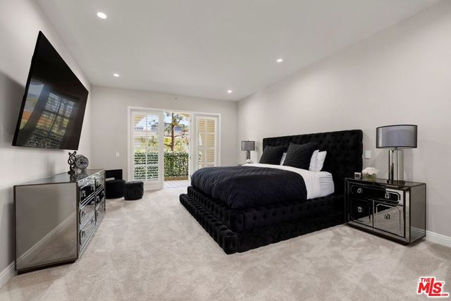 11500 San Vicente Boulevard 202, Los Angeles, CA 90049