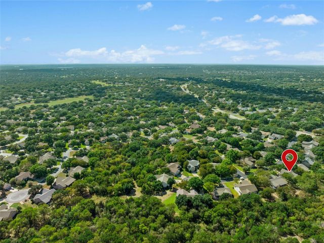 111 Yaupon LN, Georgetown, TX 78633