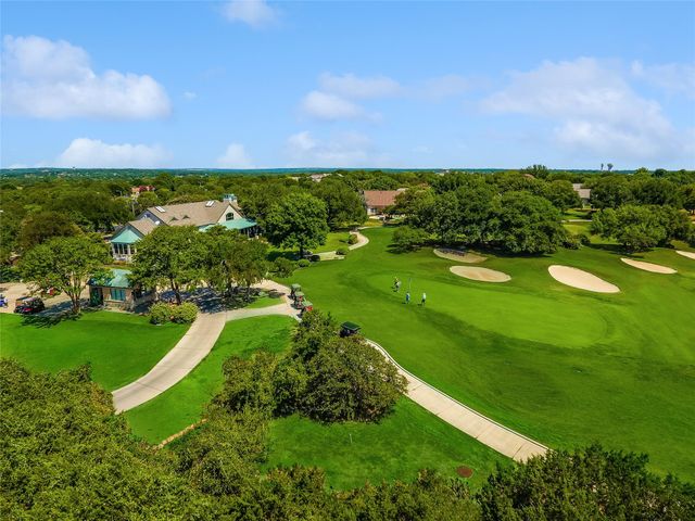 111 Yaupon LN, Georgetown, TX 78633