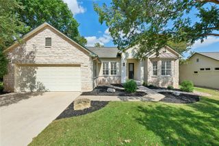 111 Yaupon LN, Georgetown, TX 78633