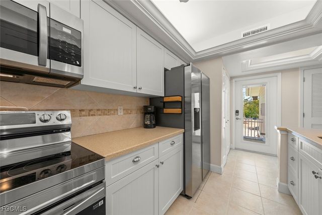 2321 W Gulf DR 3D, Sanibel, FL 33957