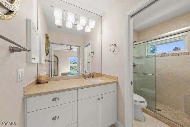 2321 W Gulf DR 3D, Sanibel, FL 33957