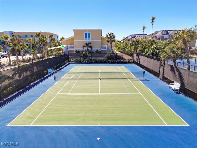 2321 W Gulf DR 3D, Sanibel, FL 33957