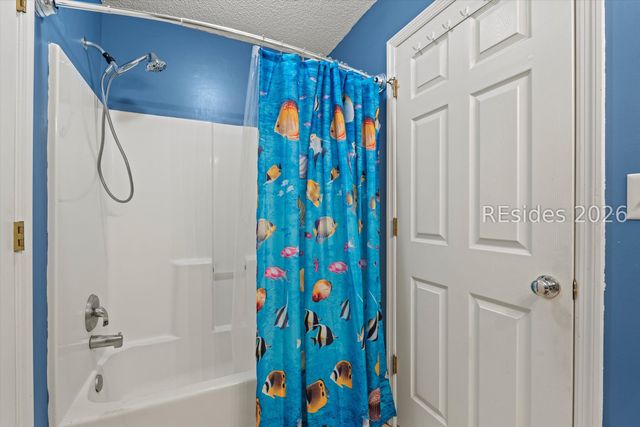 1105 13th St Apt C, Port Royal, SC 29935