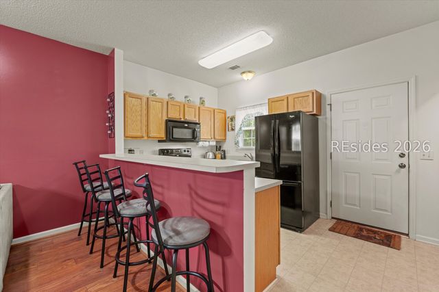 1105 13th St Apt C, Port Royal, SC 29935