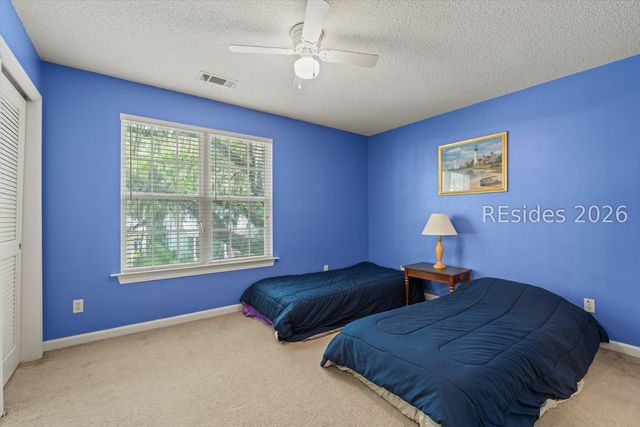 1105 13th St Apt C, Port Royal, SC 29935