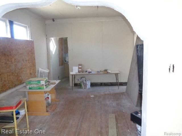 5468 Holcomb Street, Detroit, MI 48213