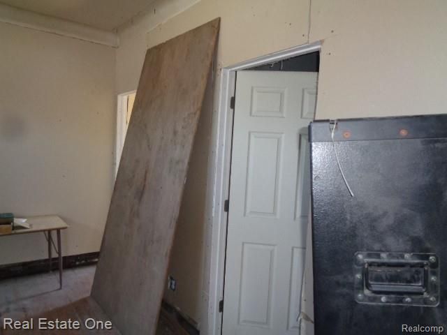 5468 Holcomb Street, Detroit, MI 48213