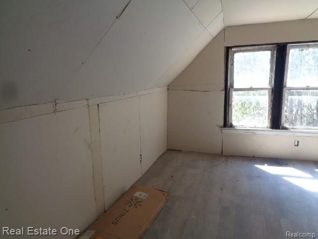 5468 Holcomb Street, Detroit, MI 48213