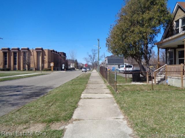 5468 Holcomb Street, Detroit, MI 48213