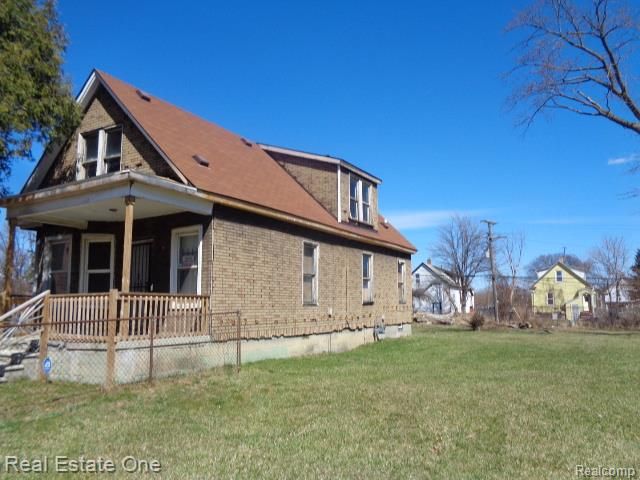 5468 Holcomb Street, Detroit, MI 48213