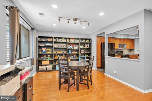115 E KINGS HWY ##334, Maple Shade, NJ 08052