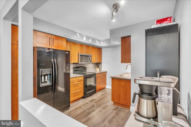115 E KINGS HWY ##334, Maple Shade, NJ 08052