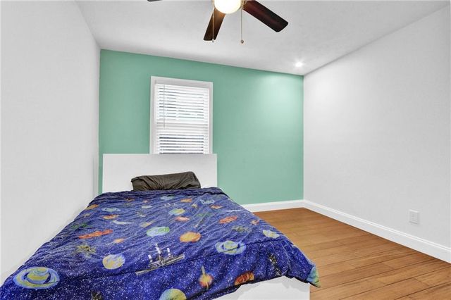 700 Pepperwood Trl, Stone Mountain, GA 30087