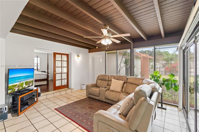15200 SW 84th Avenue, Palmetto Bay, FL 33157